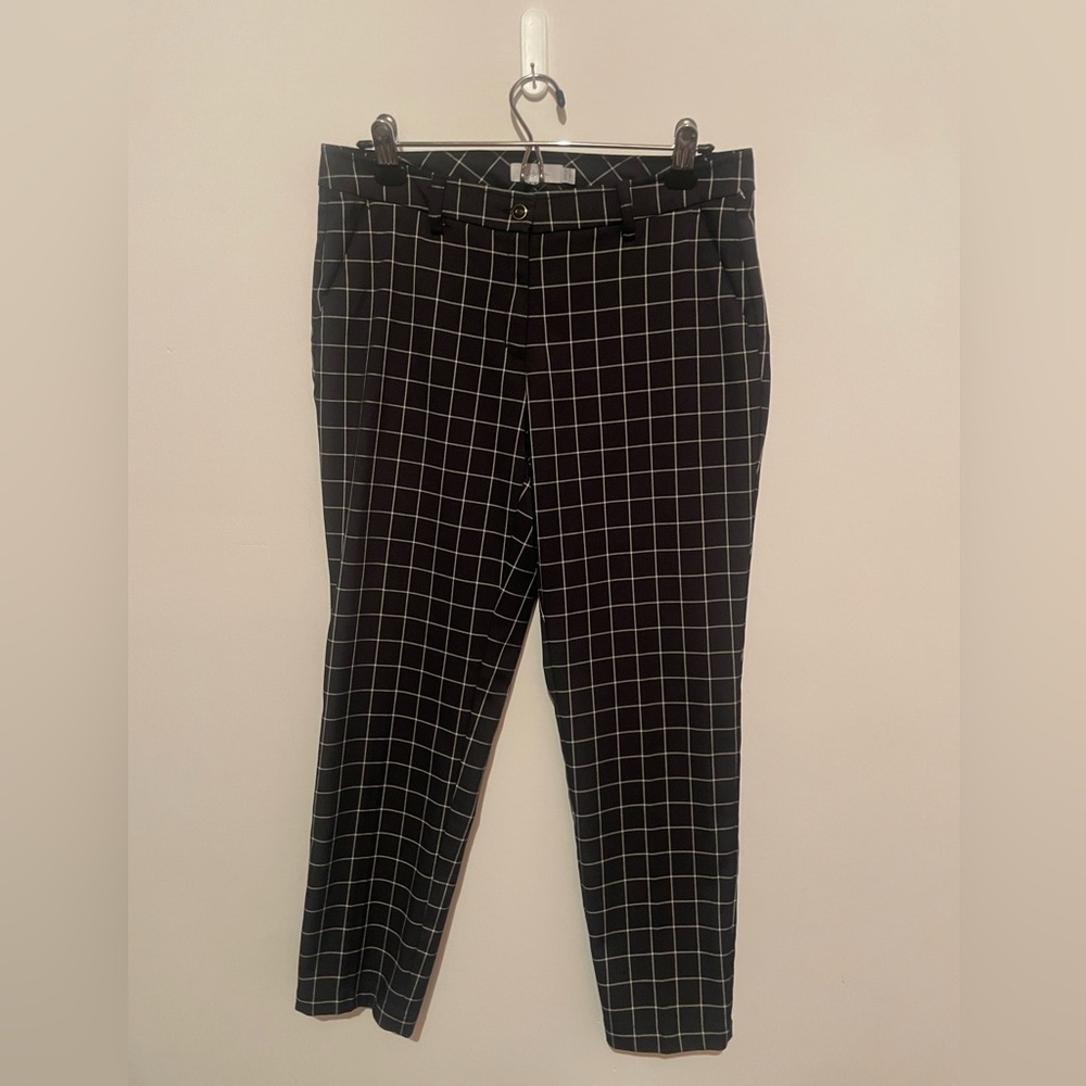 Lady Hagen,size 8, golf pants,black‎ with white Plaid,front zipper